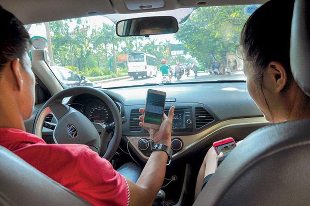 Tài xế Grab, Uber than khó dịp cuối năm - 1