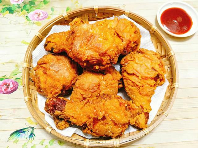 Ẩm thực - Bí quyết làm gà chiên giòn rụm đậm đà y như ngoài hàng