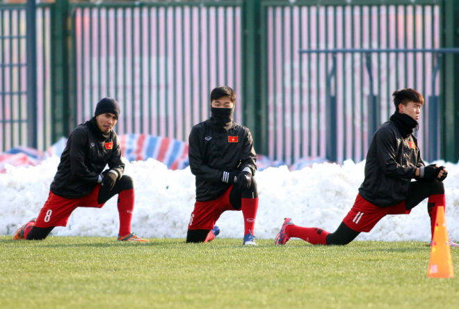 U23 Việt Nam: Nắng đẹp ở Thường Châu, thầy Park họp kín - 8