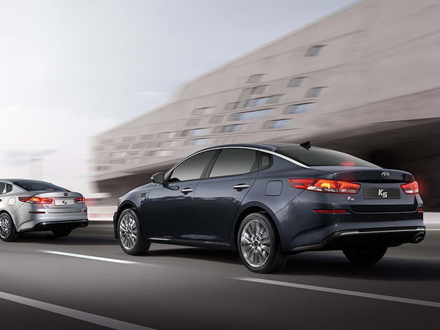 Kia K5 2019 được nâng cấp cải tiến nhẹ - 3