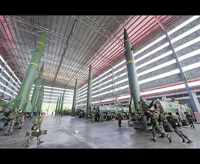 Muốn "thống trị thế giới", TQ dồn nhân lực cho ngành này? - 2