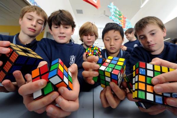 Những trò chơi giúp tăng cường khả năng tư duy của trẻ nhỏ - 3