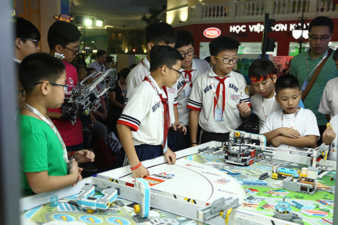 Sôi động chung kết cuộc thi  “Khoa học ứng dụng First Lego League 2018” - 2