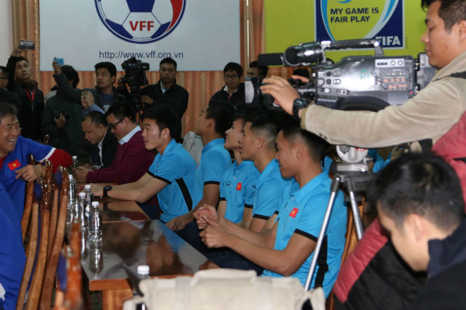 HLV Park Hang Seo họp báo 29/1: Mục tiêu vô địch AFF cup, mách nước VFF - 1