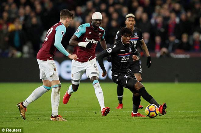 West Ham - Crystal Palace: Oanh tạc cơ và cuộc chiến thể lực - 1