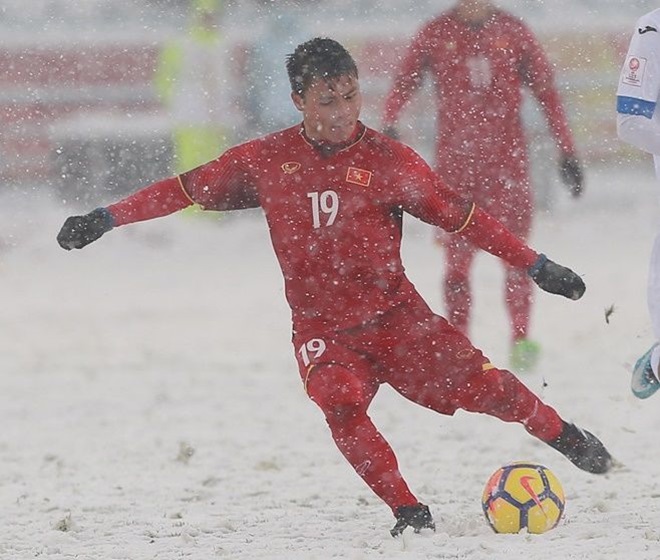 Ý nghĩa hình xăm trên cổ tay Quang Hải U23 Việt Nam - 1