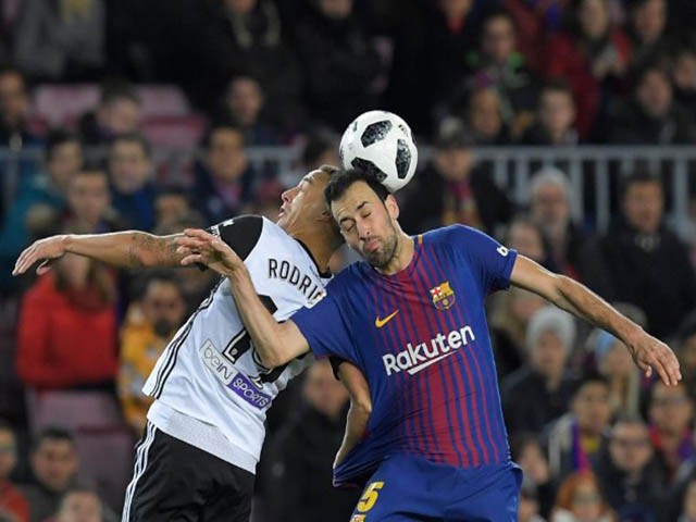 Barcelona - Valencia: Siêu sao chói sáng, ”nhát kiếm” định đoạt