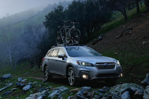 Subaru Outback 2018 có giá 1,4 tỷ đồng - 2