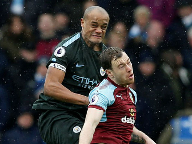 Video, kết quả bóng đá Burnley - Man City: Siêu phẩm, tội đồ & đòn trừng phạt