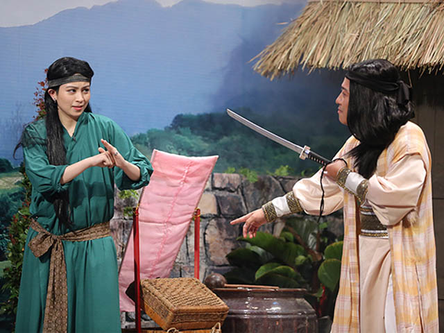 Giải trí - Gil Lê thừa nhận Chi Pu là "bồ" tại Ơn giời, cậu đây rồi