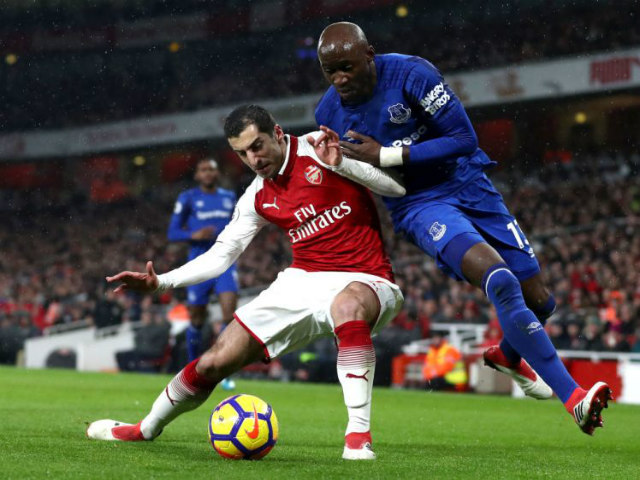 Bóng đá - Arsenal mở hội, Mkhitaryan lập "hat-trick": Wenger hả hê với Mourinho