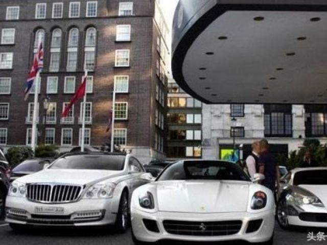 Tài chính - Bất động sản - Cuộc sống sang chảnh khó tưởng tượng của các tiểu thư, công tử Trung Đông