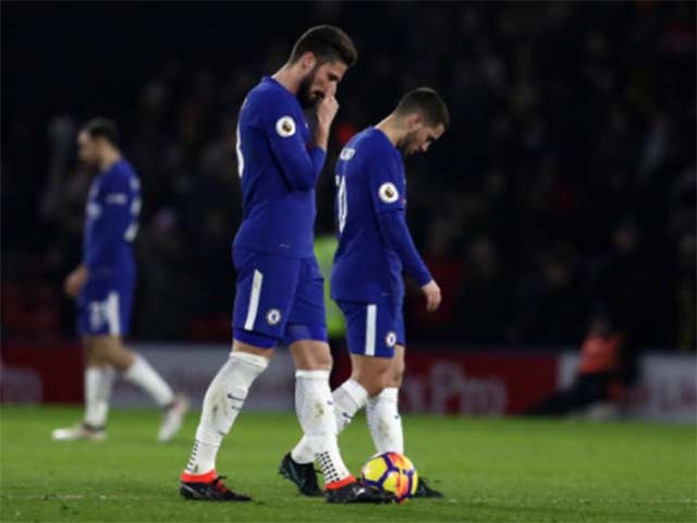 Chelsea thua thảm: Quân tướng rệu rã, Real & PSG "hút máu" hốt Hazard