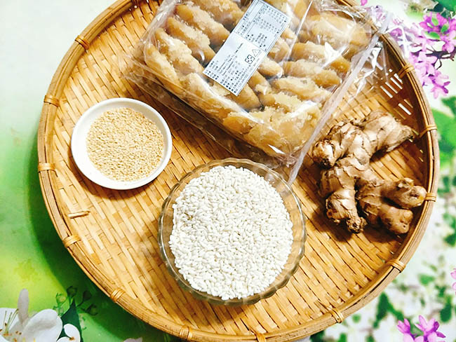 Những ngày giáp Tết thế này mà được thưởng thức chè con ong ấm nồng thì còn gì bằng - 2