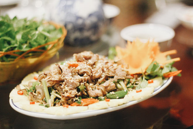 Đến &#34;Vạn Lý Trường Thành&#34; phiên bản Việt thưởng thức đặc sản ngon quên sầu - 1