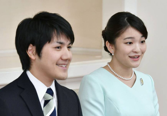Công chúa Nhật Bản bất ngờ hoãn đám cưới - 1