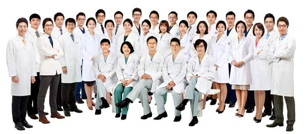 Ngắm trọn vẻ đẹp quyến rũ của Ngô Thùy Linh sau ca phẫu thuật thẩm mỹ tại Hàn Quốc - 3