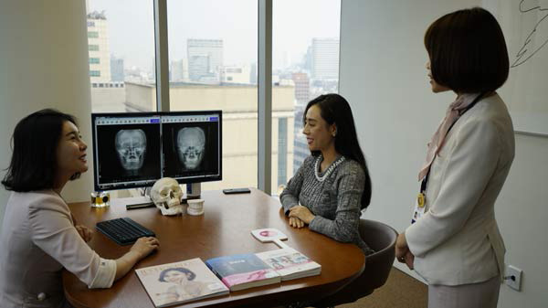 Ngắm trọn vẻ đẹp quyến rũ của Ngô Thùy Linh sau ca phẫu thuật thẩm mỹ tại Hàn Quốc - 4