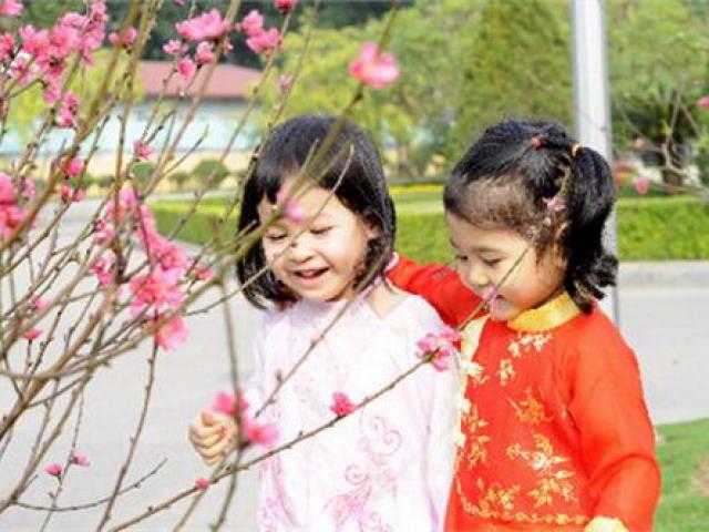 Sức khỏe đời sống - Giúp mẹ chăm sóc trẻ để Tết trọn niềm vui