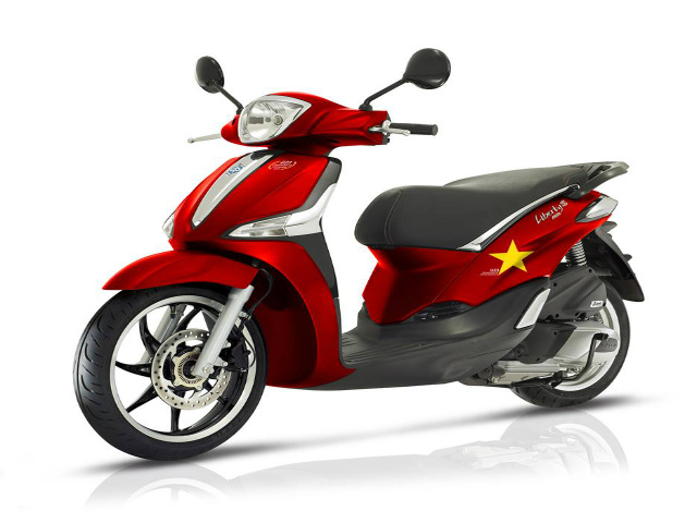 Piaggio Liberty bản U23 đánh thức đam mê bóng đá Việt