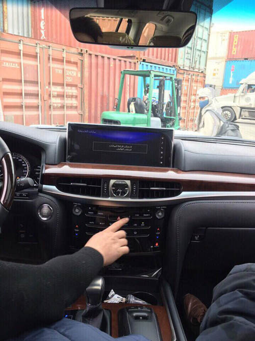 "Chuyên cơ" Lexus LX570 Super Sport 2018 đầu tiên cập bến Việt Nam - 2