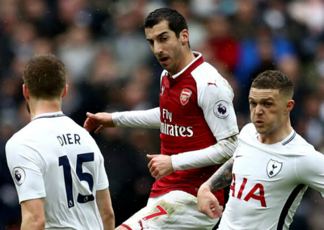 Arsenal thua đau Tottenham: Mkhitaryan &#34;thảm họa&#34;, fan MU hả hê - 1