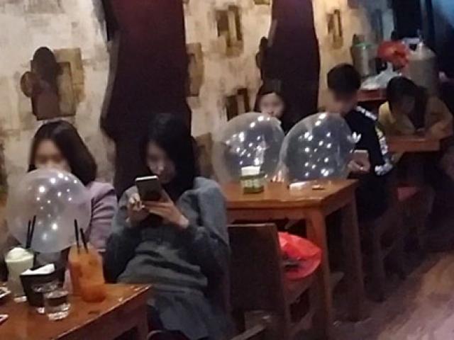 Pháp luật - Nhiều quán Karaoke ở Hà Nội hút khách bằng Shisha, bóng cười