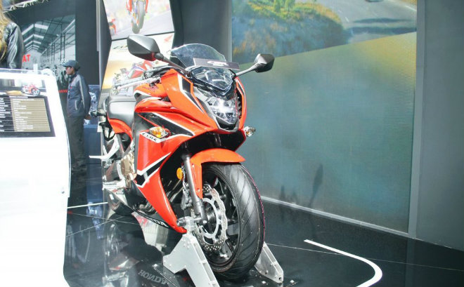 2018 Honda CBR650F lộ diện, đe nẹt Kawasaki Ninja 650 - 1