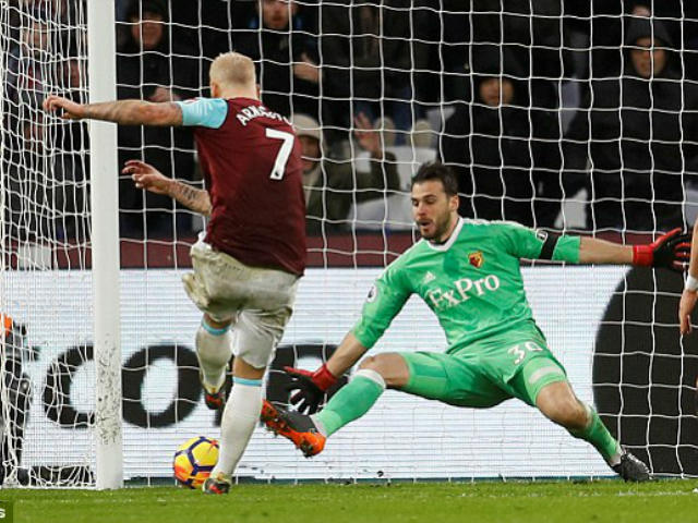 Bóng đá - West Ham - Watford: Chicharito "lên đồng", kết cục tưng bừng