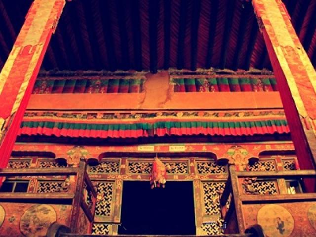 Ngắm biệt thự xa xỉ của quý tộc giàu nhất Tây Tạng