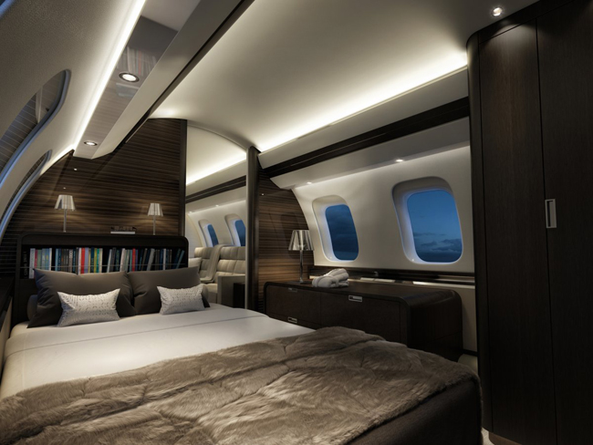 Chiếc Global 7000 thậm chí còn có một phòng ngủ riêng