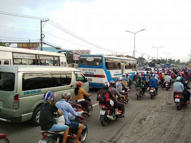 Bến xe Miền Tây làm gì nếu hơn 6 vạn người đổ về trong 2 ngày cuối năm? - 4