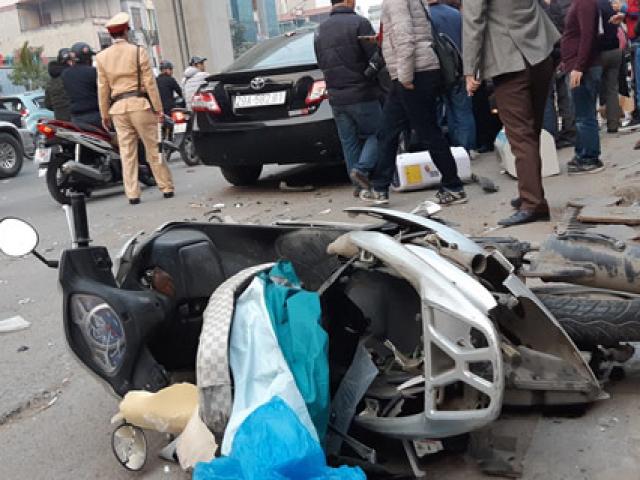 Tin tức trong ngày - "Xe điên" gây tai nạn kinh hoàng trên đường Trần Phú chiều 28 Tết