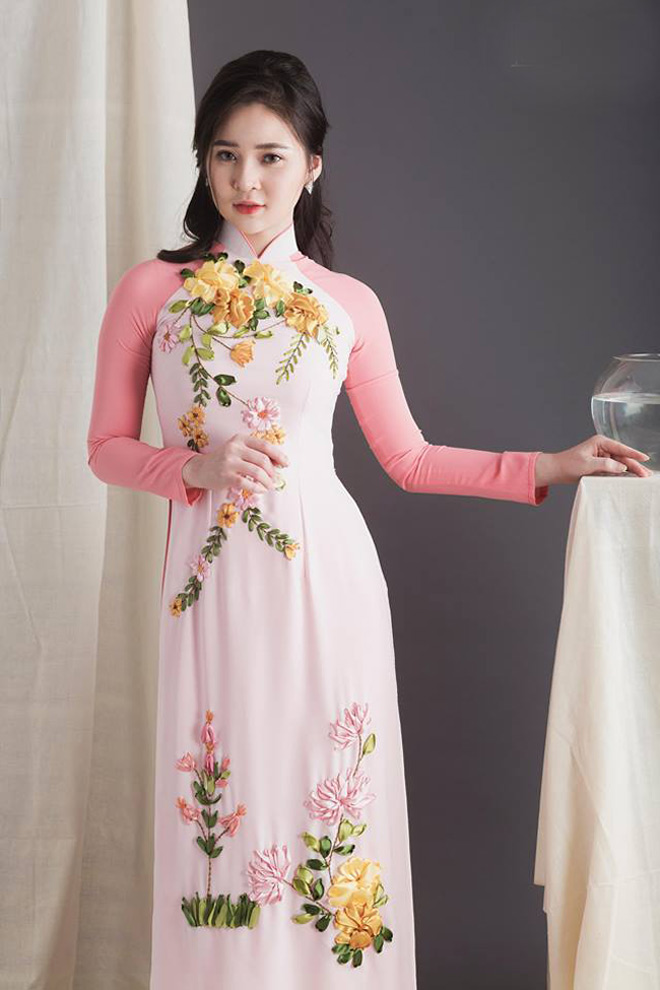 Không cần sexy, hot girl Đà Nẵng vẫn cuốn hút bất ngờ với áo dài xuân - 3