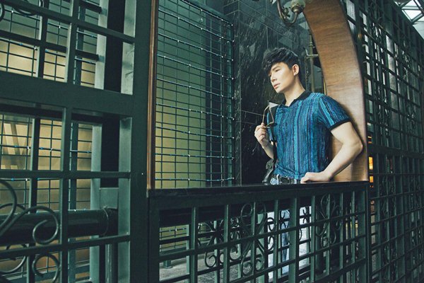 Nathan Lee điển trai như tài tử, xuống phố với loạt đồ hiệu - 4