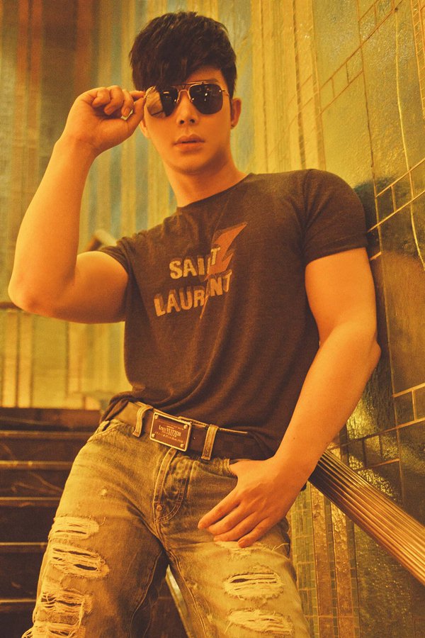 Nathan Lee điển trai như tài tử, xuống phố với loạt đồ hiệu - 7