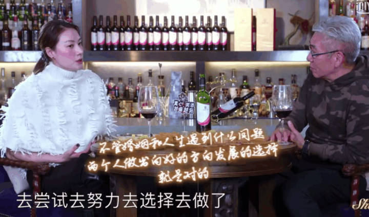 Vợ sao cầu lông hứng gạch đá vì tha thứ cho vụ chồng ngoại tình với hoa hậu - 1
