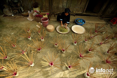 Làng hương lưng chừng núi rộn ràng vào Tết - 6