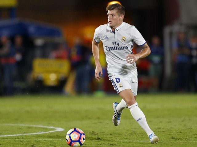 Bóng đá - Bàn thắng đẹp V23 Liga: "Vua hat-trick" Ronaldo đầu tuyệt tác Toni Kroos