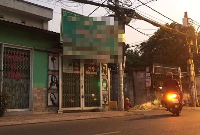 Níu kéo tình cũ bất thành, tự sát ở tiệm cắt tóc - 1