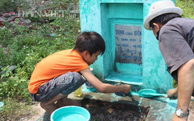 Thấp thỏm mùa Tết cuối cùng giữa lòng nghĩa trang - 8