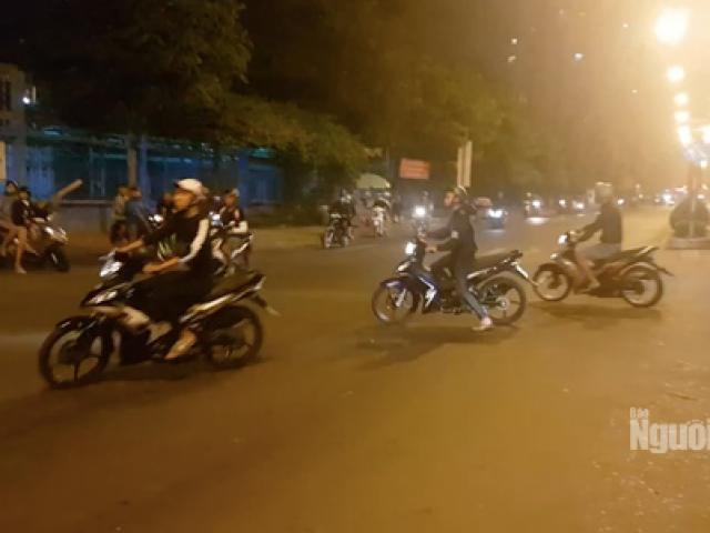 Hàng trăm dân chơi Sài Gòn đua xe sáng 30 Tết