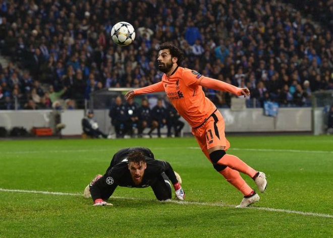 Liverpool hủy diệt Porto 5 bàn: Gerrard thơm lây, Salah hay hơn Messi - 1