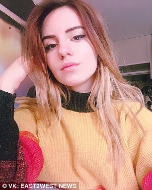 Trào lưu thiếu nữ lên mạng bán trinh tiết "nở rộ" ở Nga - 2