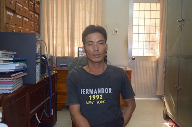 Phát hiện nhân tình ngủ tại nhà vợ, chồng đâm cả 2 thương vong - 1