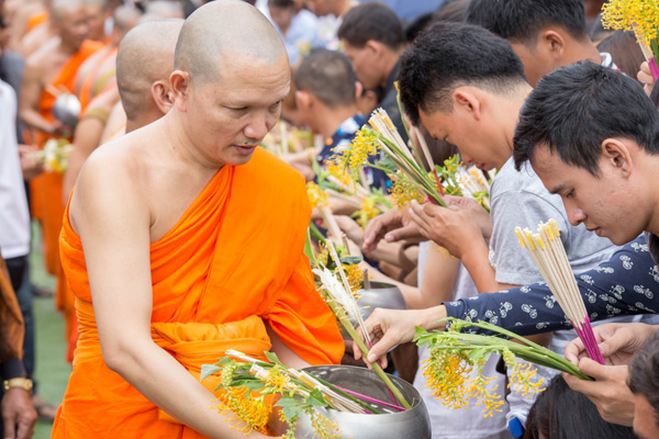 Biểu tượng số 9 may mắn trên thế giới - 3