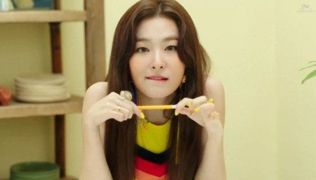 Bất ngờ với top 10 nữ thần tượng nổi tiếng nhất xứ Hàn - 7
