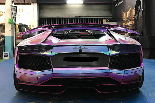 Lamborghini Aventador SV &#34;cực độc&#34; với phong cách Hologram - 4