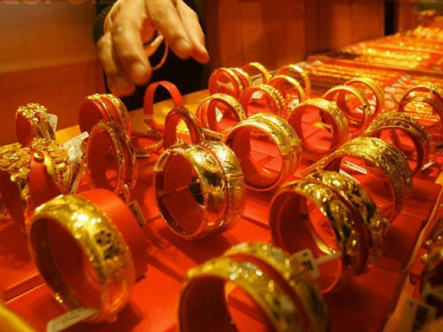 Tài chính - Bất động sản - Giá vàng thế giới diễn biến thế nào dịp cuối tuần?