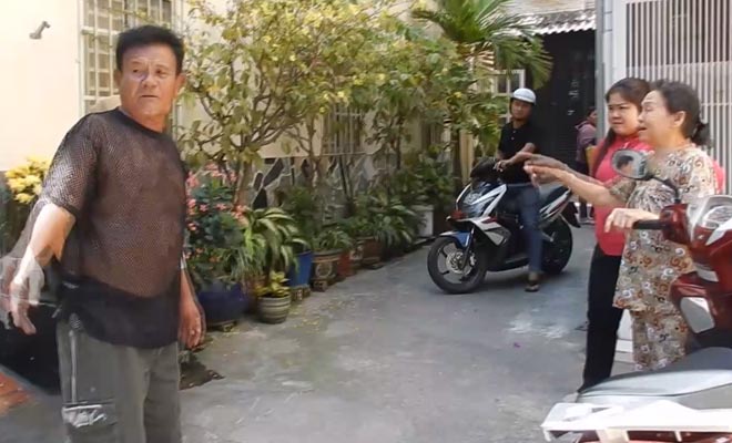 Bị chém trọng thương, U 70 tuổi vẫn tay không bắt tội phạm - 4